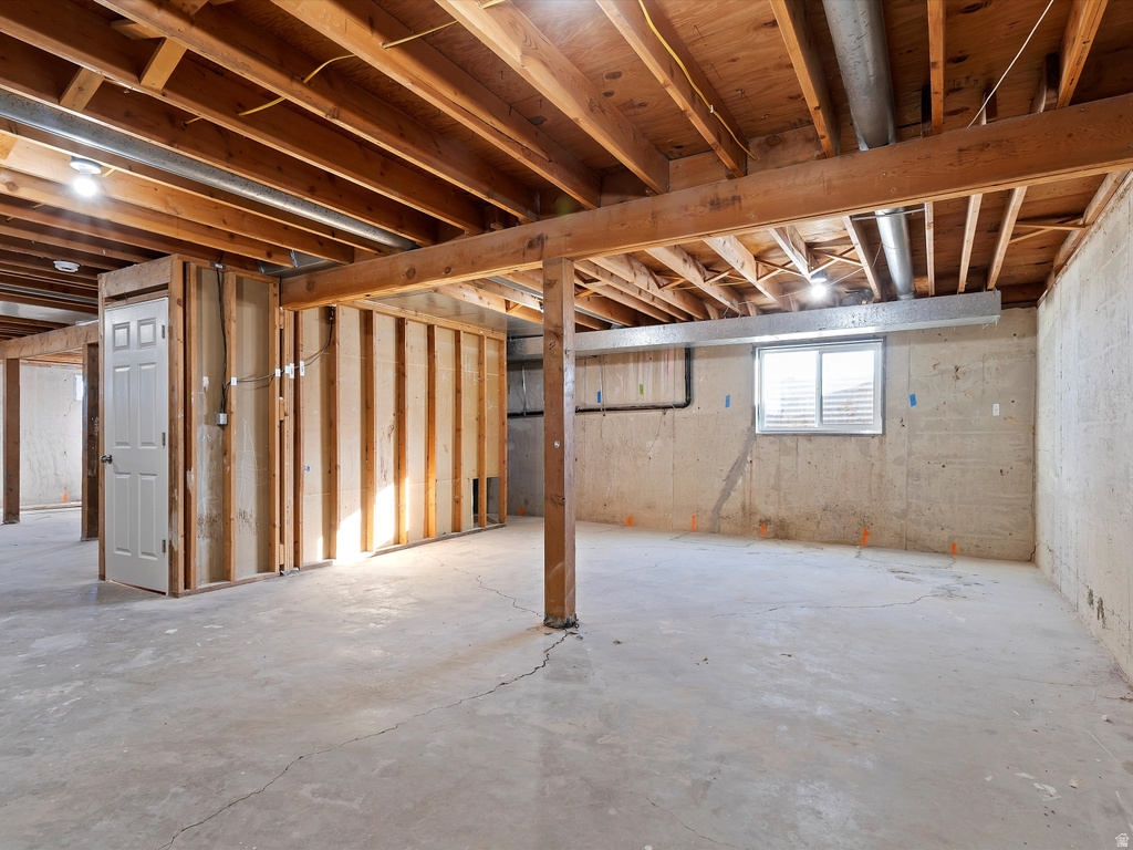 327 N 600 W Grantsville, UT 84029