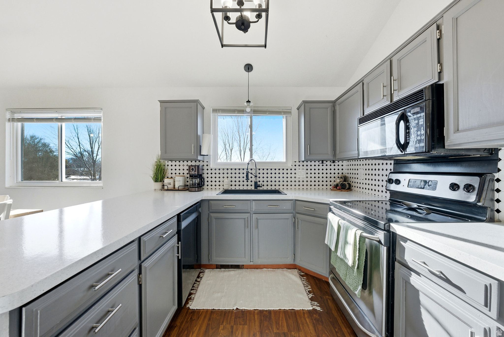 1411 W 570 N Clinton, UT 84015