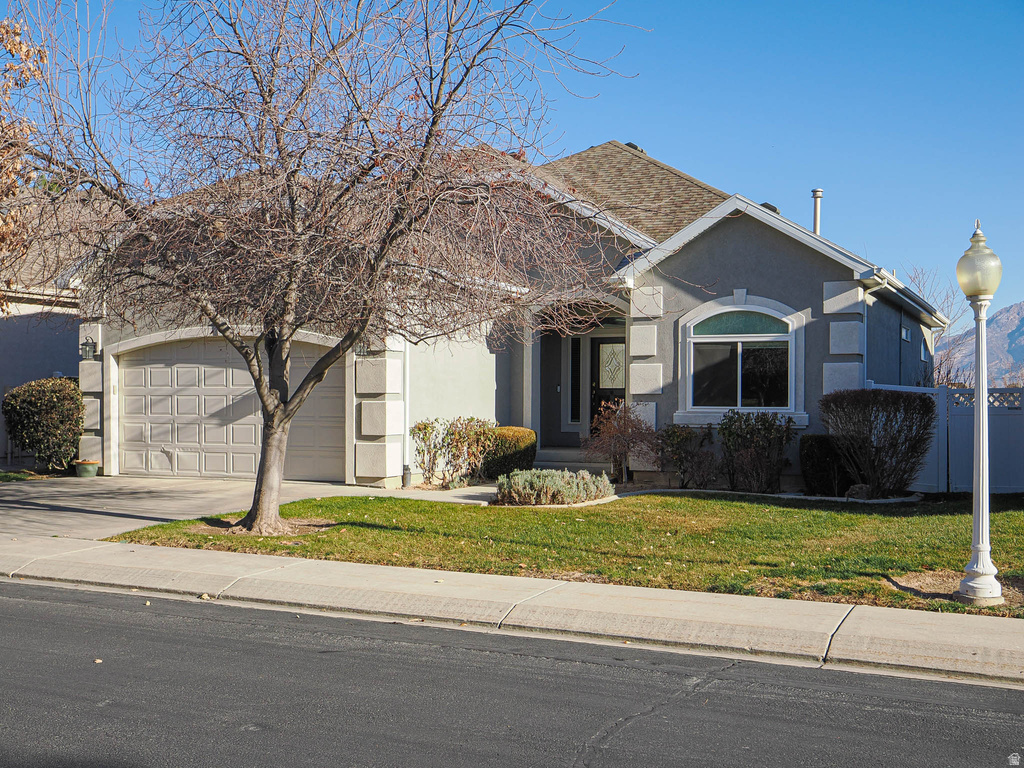 10027 S REMEMBRANCE LN South Jordan, UT 84095