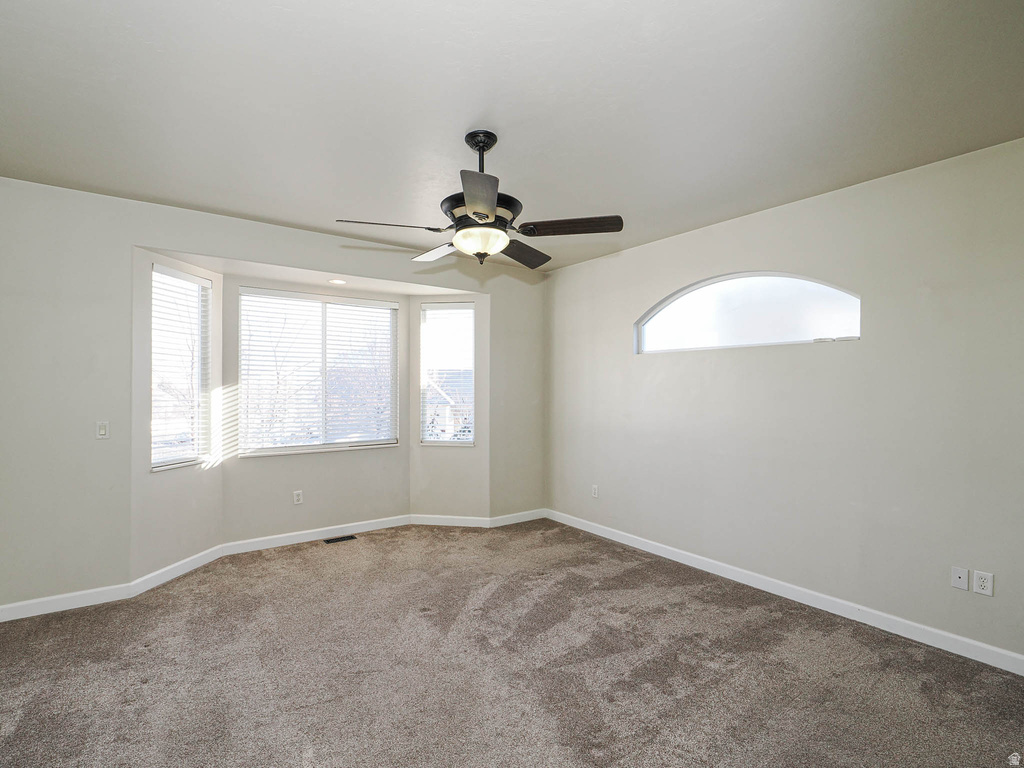 10027 S REMEMBRANCE LN South Jordan, UT 84095