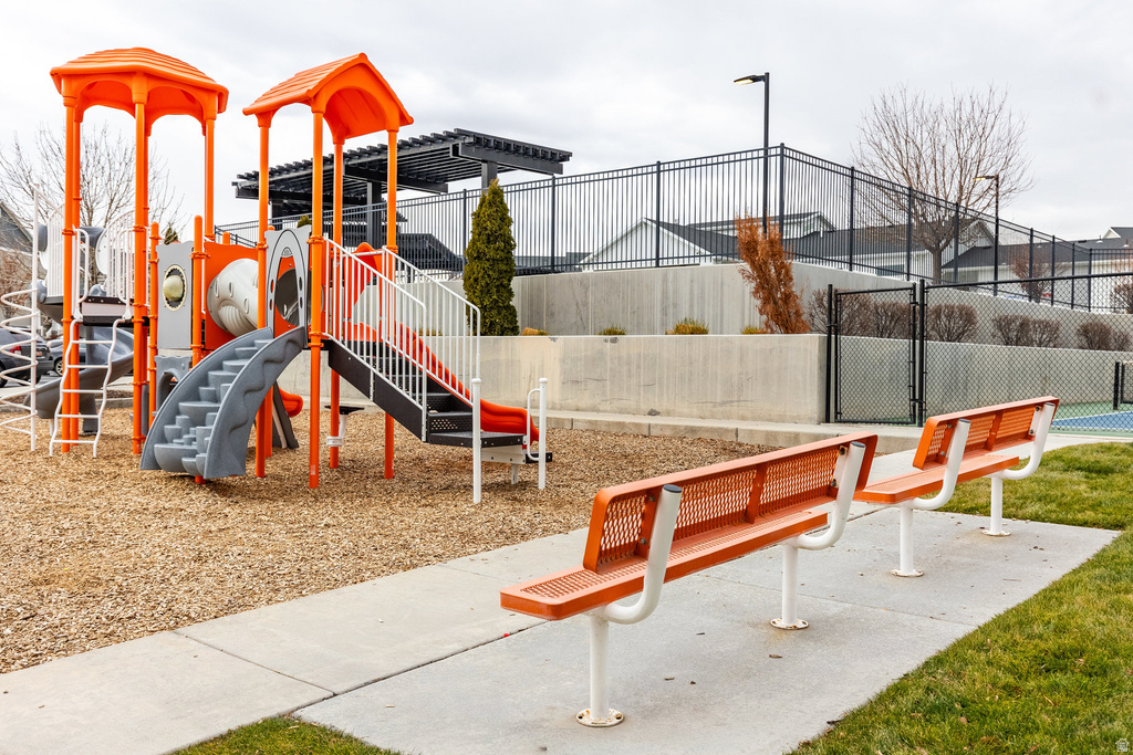 4166 W 1850 N #H102 Lehi, UT 84043