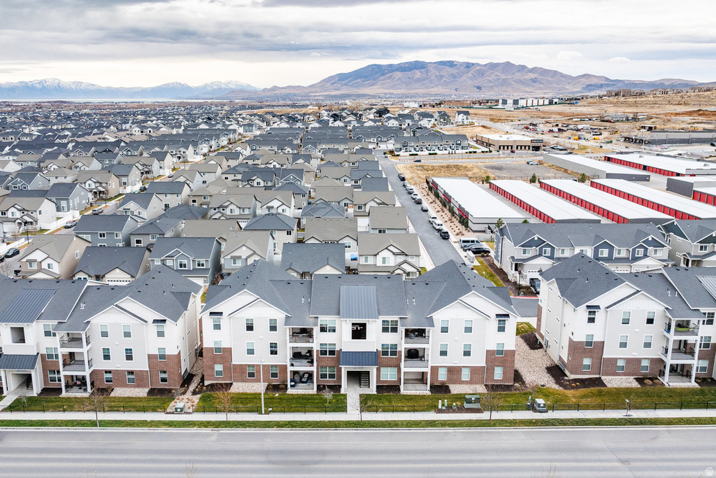 4166 W 1850 N #H102 Lehi, UT 84043