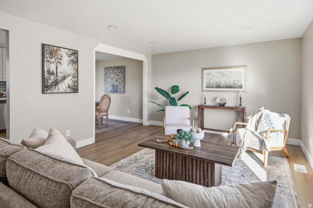 4938 S 3960 W Taylorsville, UT 84129