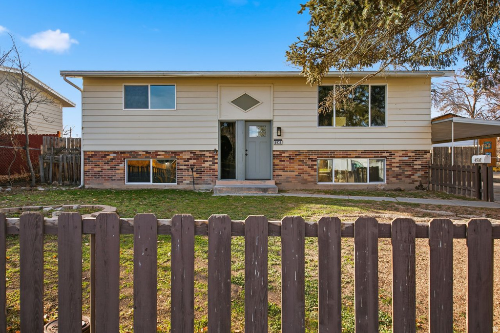 4938 S 3960 W Taylorsville, UT 84129