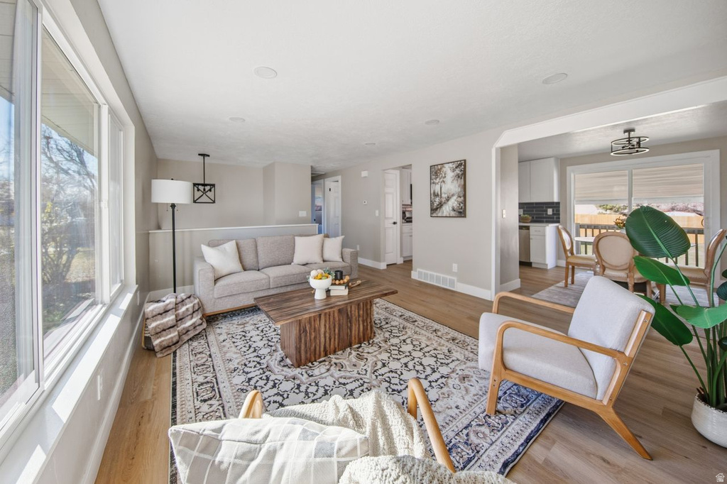 4938 S 3960 W Taylorsville, UT 84129