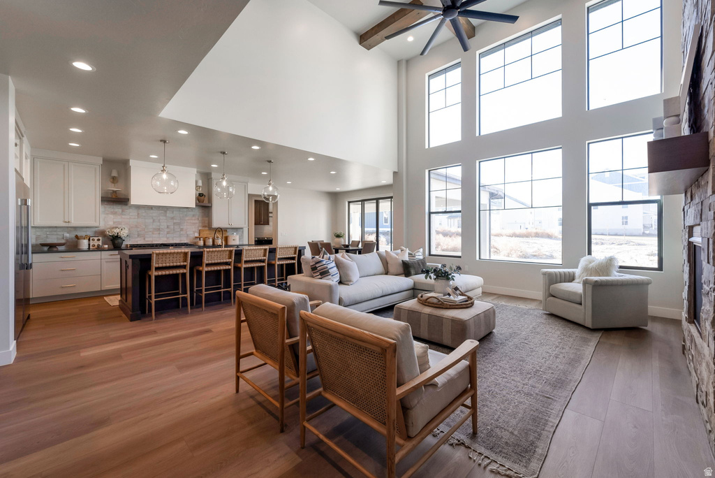 949 S LOUISA DR Saratoga Springs, UT 84045