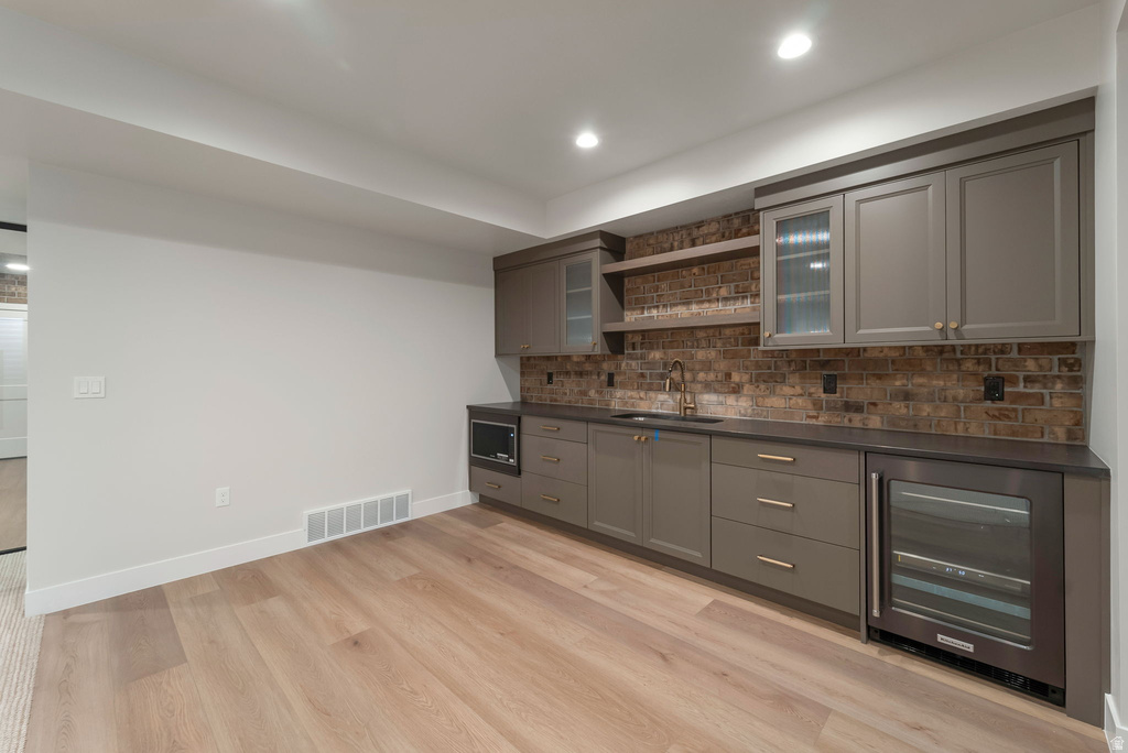 949 S LOUISA DR Saratoga Springs, UT 84045