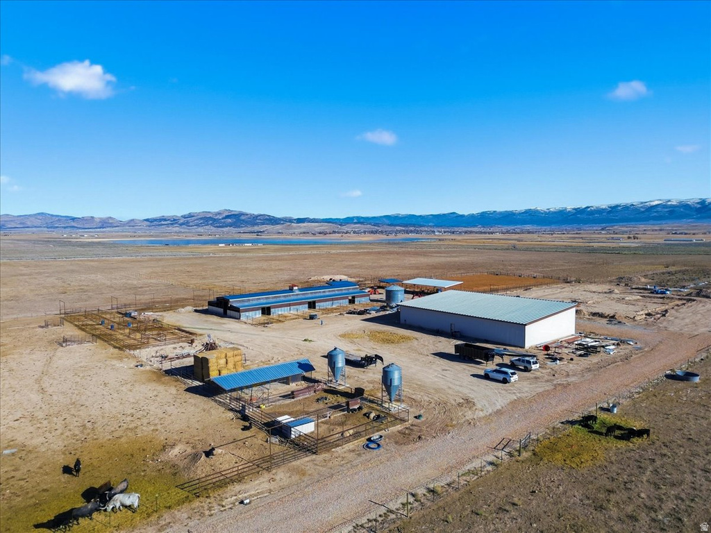 302  RESOVOIR RD Wales, UT 84667