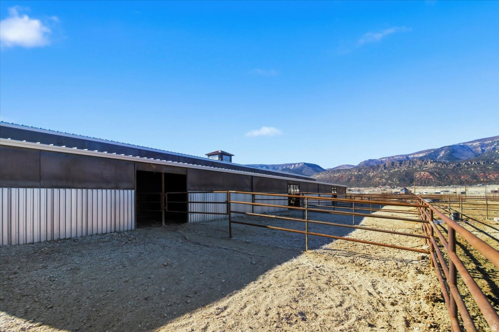 302  RESOVOIR RD Wales, UT 84667