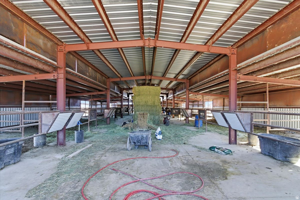 302  RESOVOIR RD Wales, UT 84667