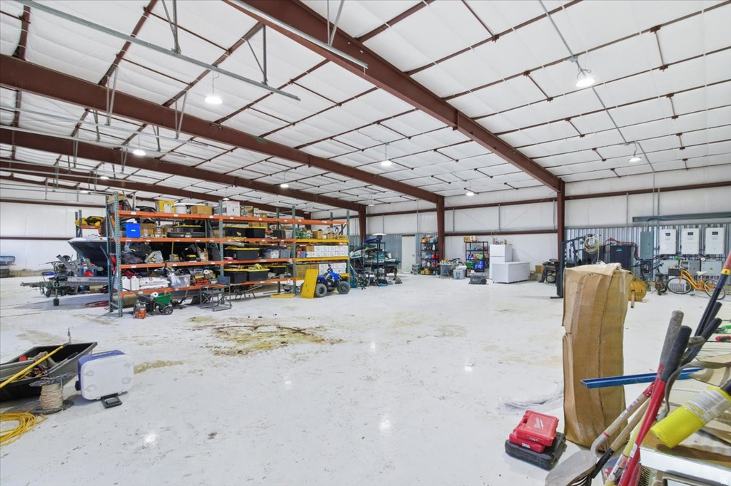 302  RESOVOIR RD Wales, UT 84667