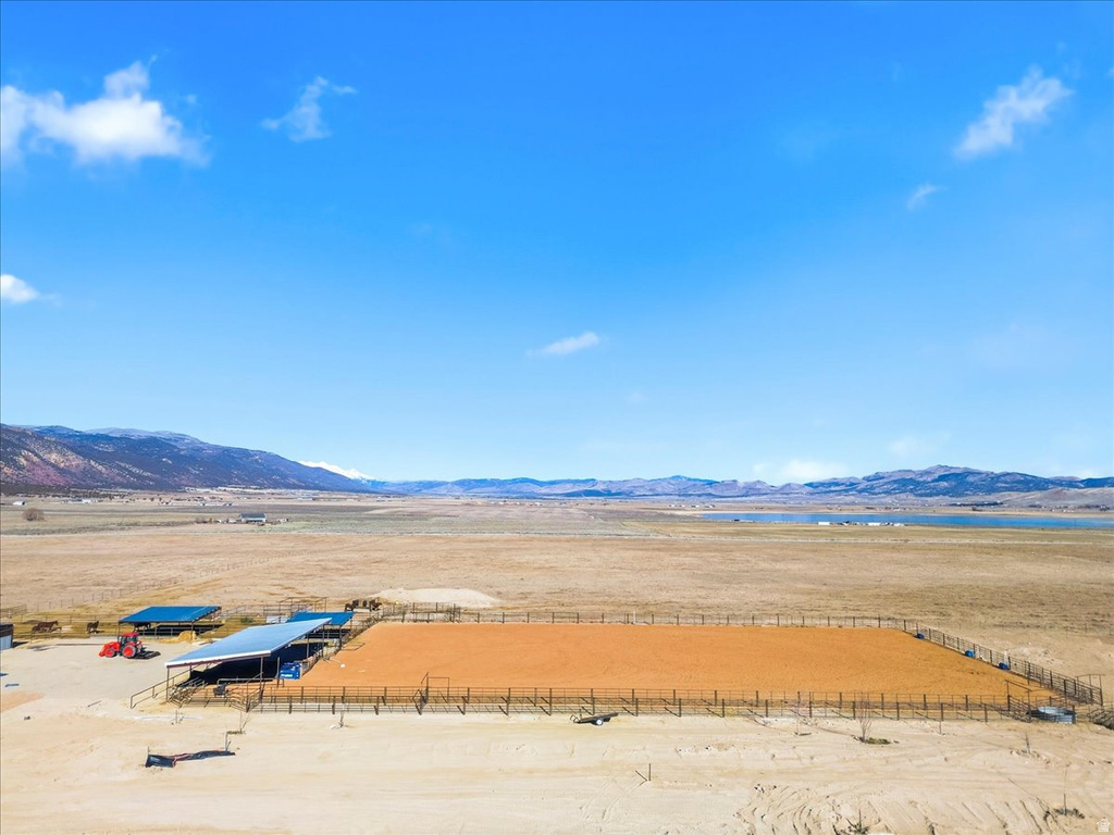 302  RESOVOIR RD Wales, UT 84667