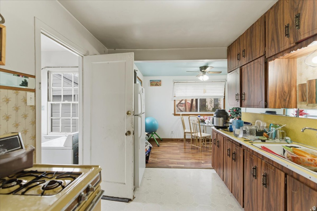 4628 S BOX ELDER ST Salt Lake City, UT 84107