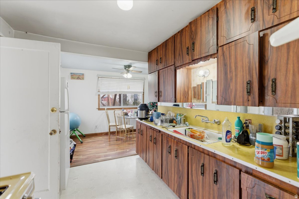 4628 S BOX ELDER ST Salt Lake City, UT 84107