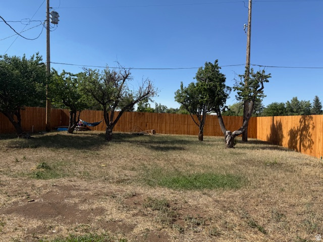 280 W URANIUM DR Monticello, UT 84535