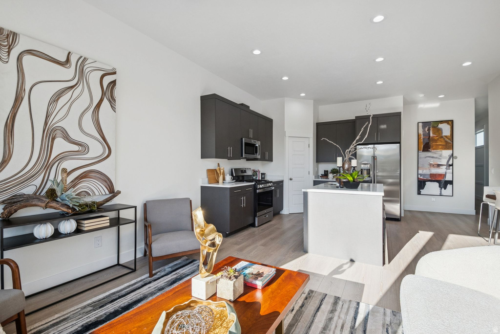 565 N 1200 W Salt Lake City, UT 84116