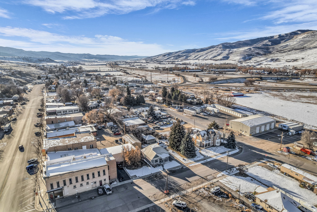 25 W CENTER ST Coalville, UT 84017