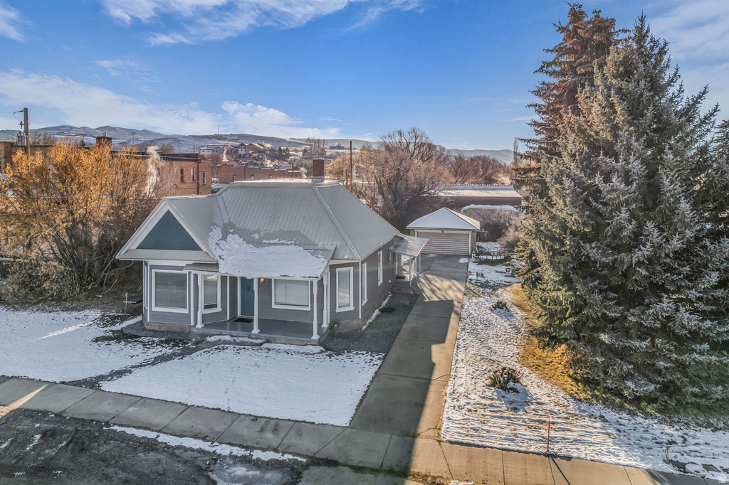 25 W CENTER ST Coalville, UT 84017