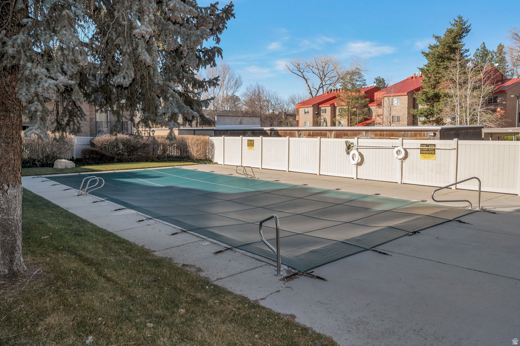 4856 S HIGHLAND CIR #6 Murray, UT 84117