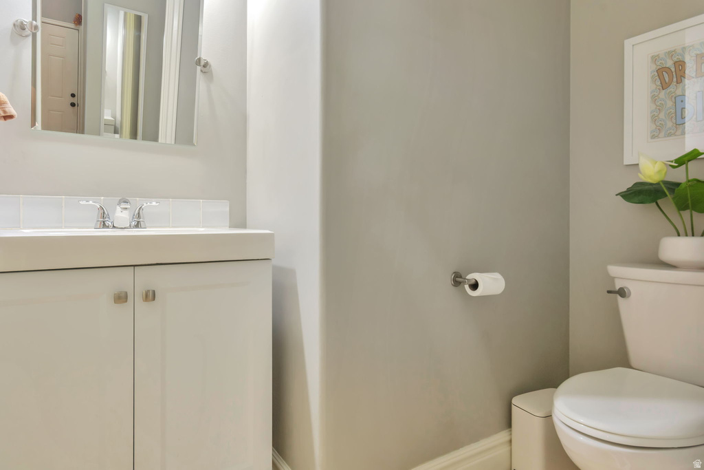 2737 W 9850 S South Jordan, UT 84095