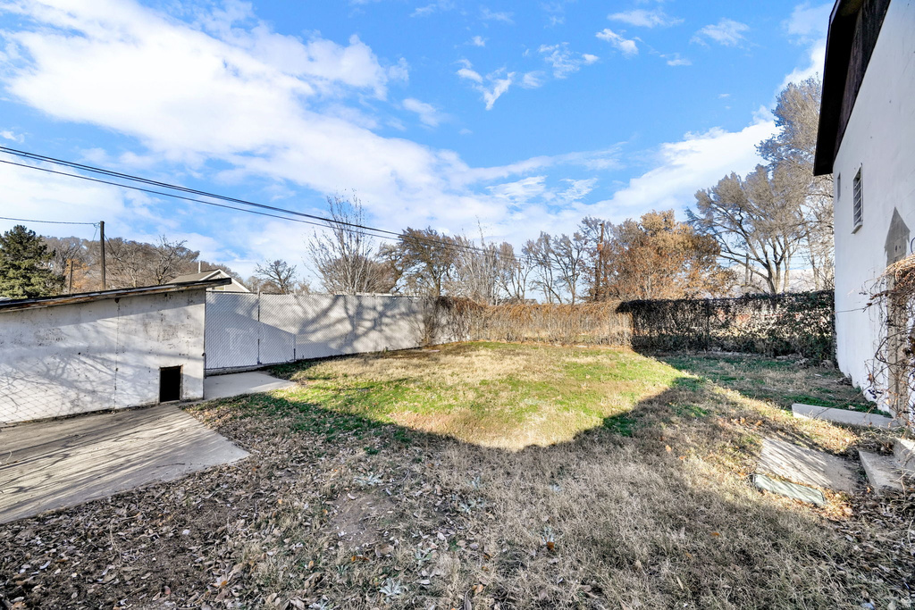 1849 VAN BUREN AVE Ogden, UT 84401