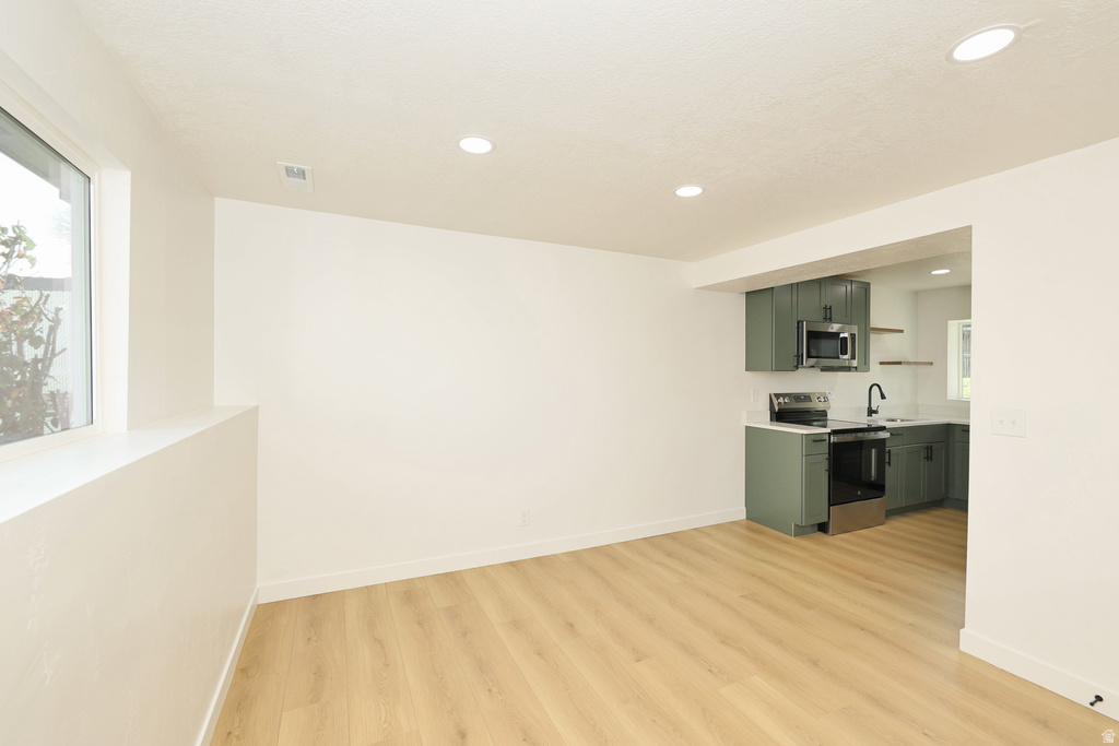 3706 S BUCKEROO CIR Magna, UT 84044