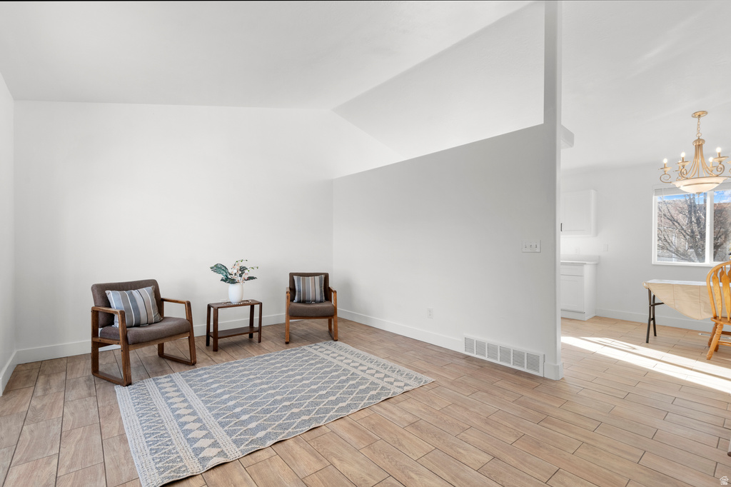 8246 S CREEKWOOD CIR West Jordan, UT 84088