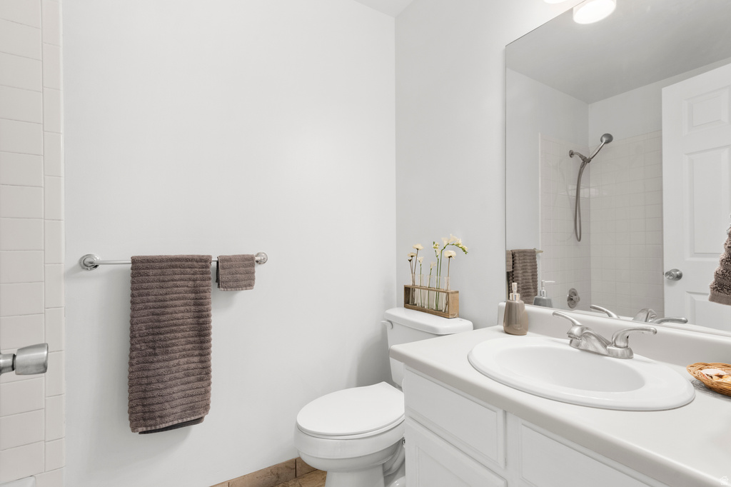 8246 S CREEKWOOD CIR West Jordan, UT 84088