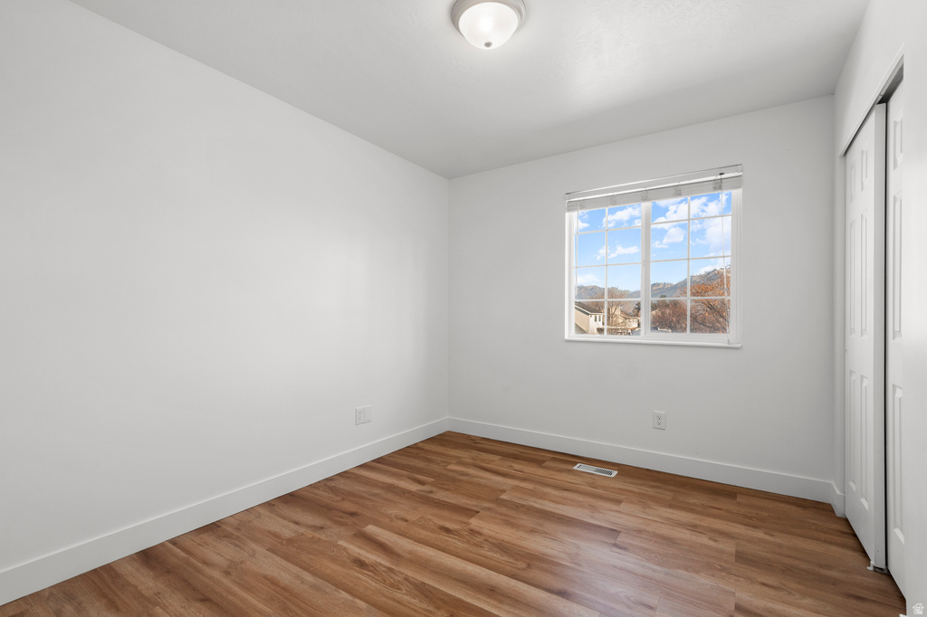 8246 S CREEKWOOD CIR West Jordan, UT 84088