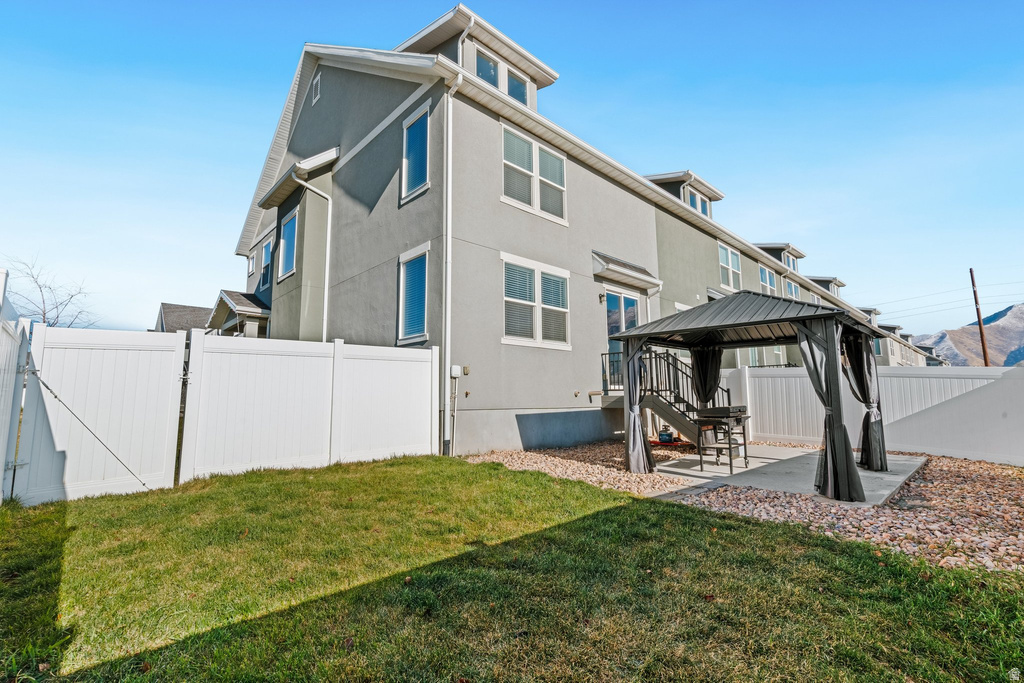 2485 W WYSTERIA DR Mapleton, UT 84664