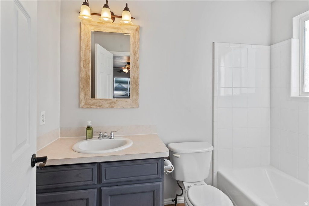 4240 W 5300 S Roy, UT 84067