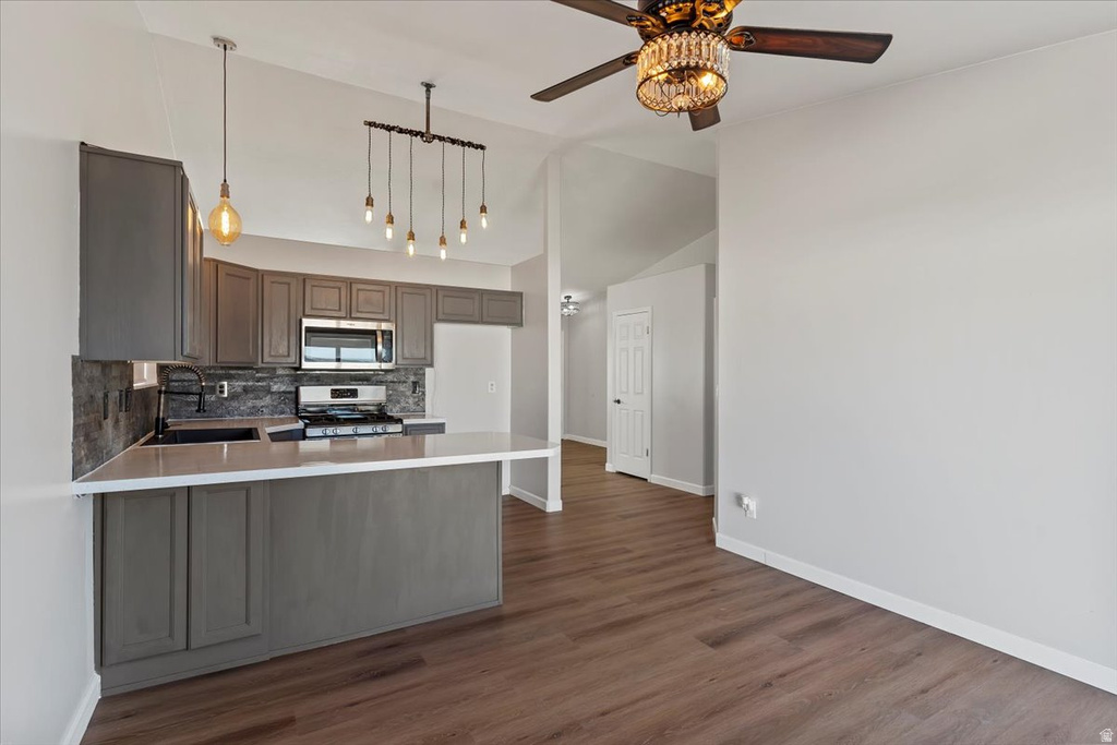 4240 W 5300 S Roy, UT 84067