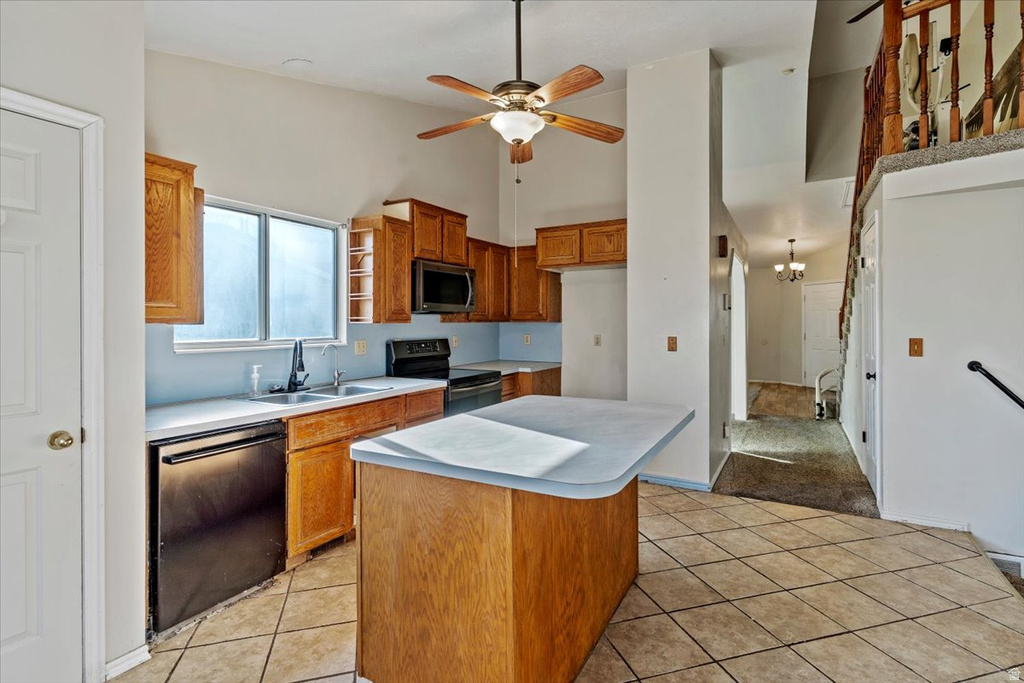 256 E 425 S Kaysville, UT 84037