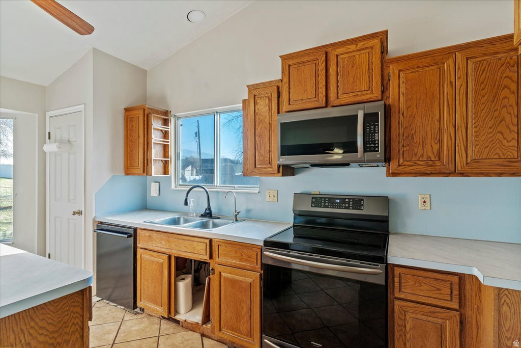 256 E 425 S Kaysville, UT 84037