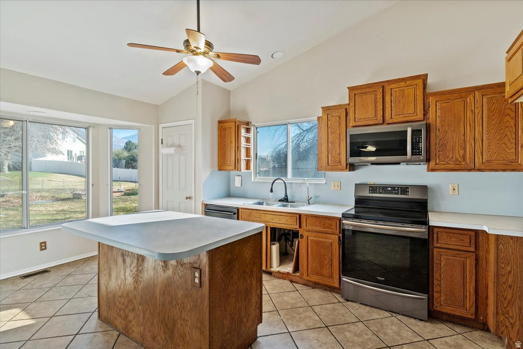 256 E 425 S Kaysville, UT 84037