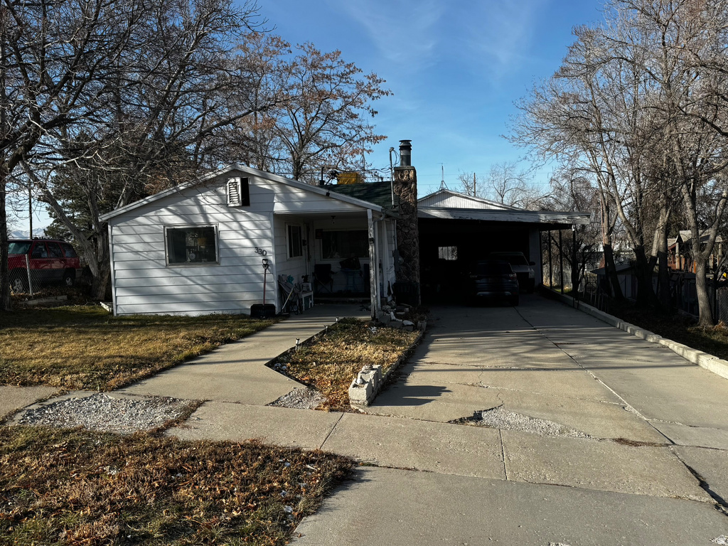 330 S 100 E Tooele, UT 84074