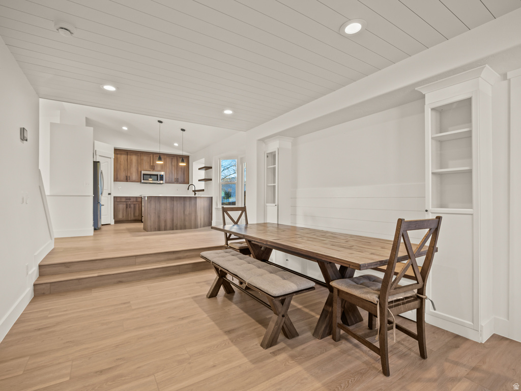 548 W 2325 N Lehi, UT 84043