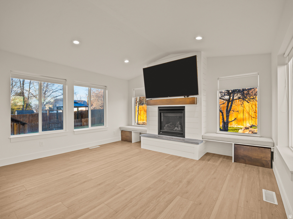 548 W 2325 N Lehi, UT 84043