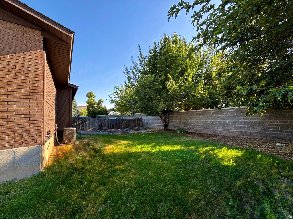 7692 S CHAD ST Midvale, UT 84047