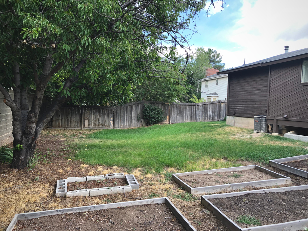 7692 S CHAD ST Midvale, UT 84047