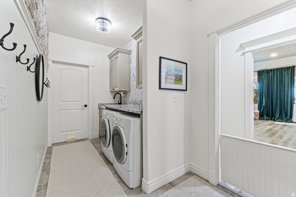 375 W PADDOCK LN Kaysville, UT 84037