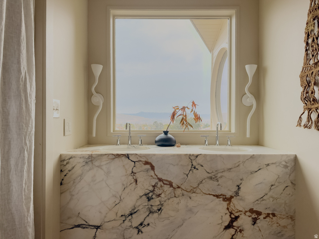 1413 W KANAB CIR St George, UT 84790