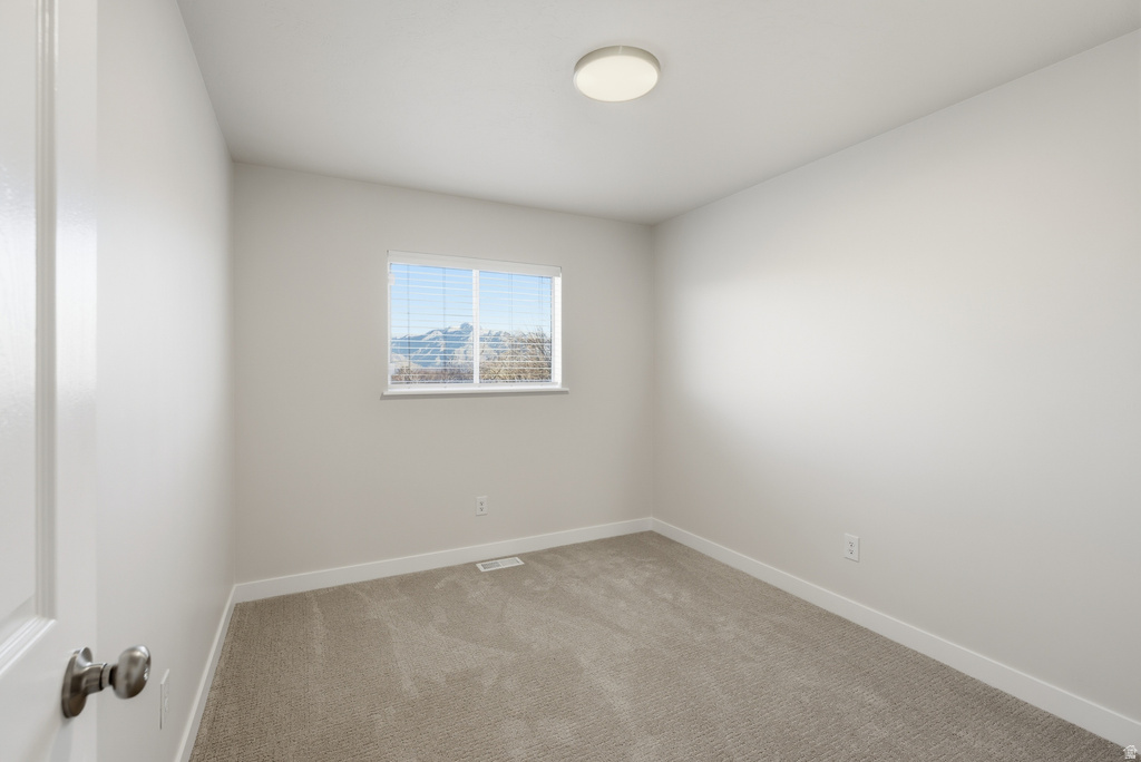 5751 S DYNASTY OAKS CIR Taylorsville, UT 84118