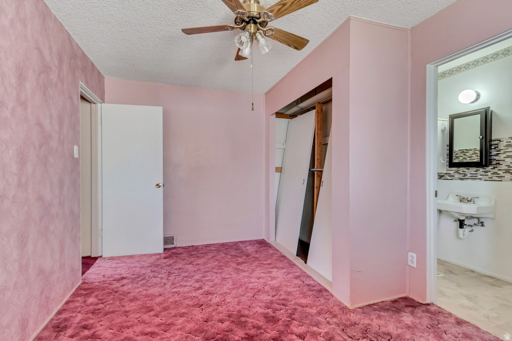 4945 S 4860 W Kearns, UT 84118