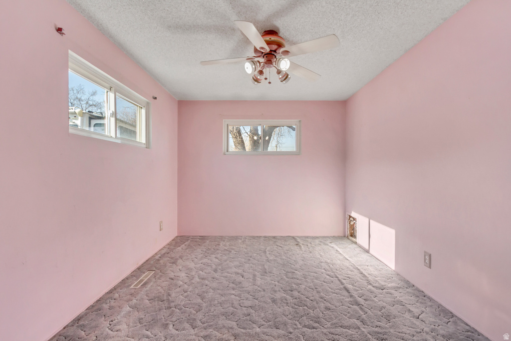 4945 S 4860 W Kearns, UT 84118