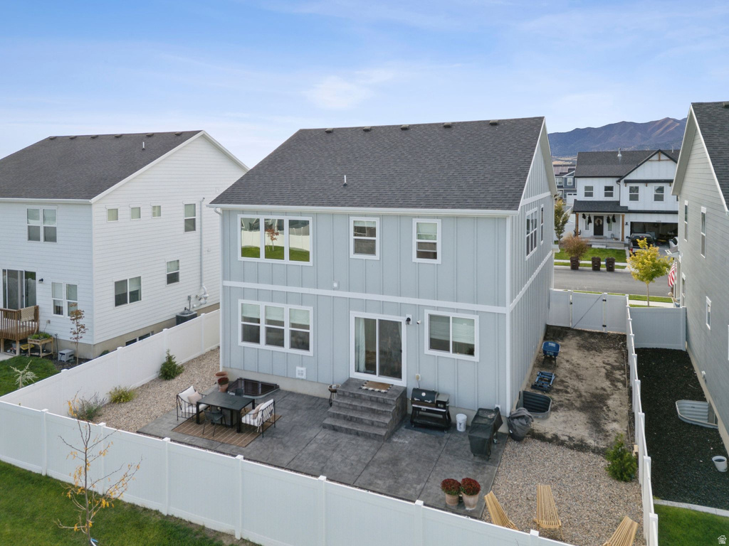 5084 N ESPALIER DR Eagle Mountain, UT 84005