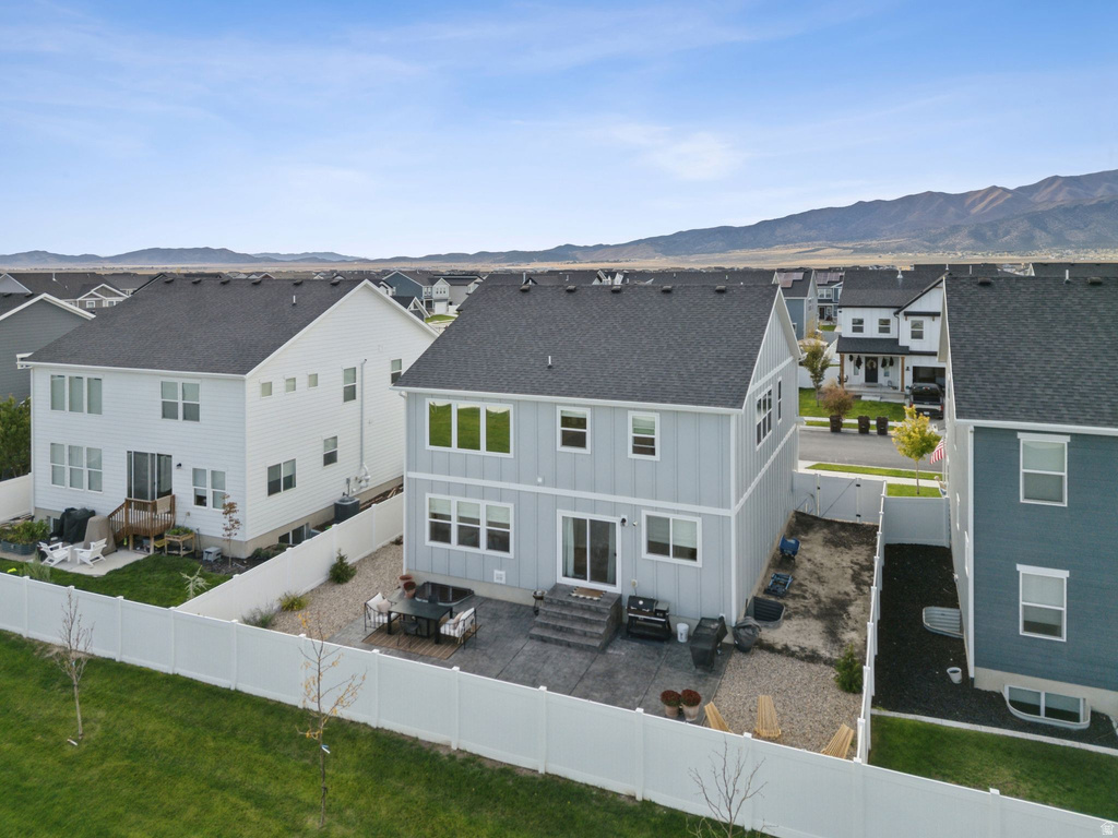 5084 N ESPALIER DR Eagle Mountain, UT 84005