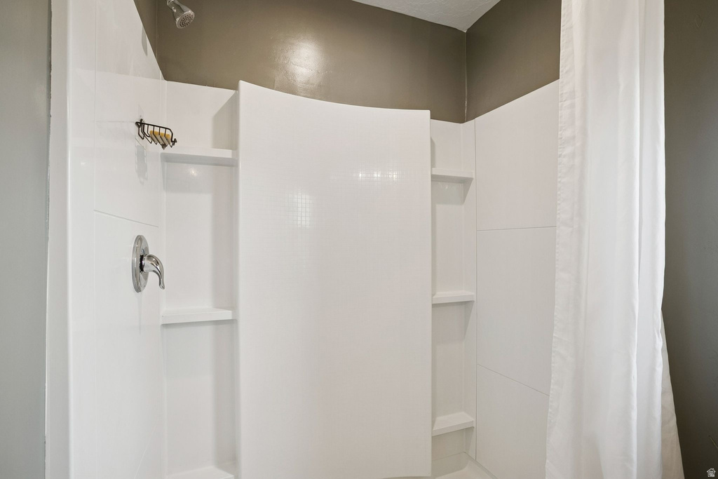 5084 N ESPALIER DR Eagle Mountain, UT 84005