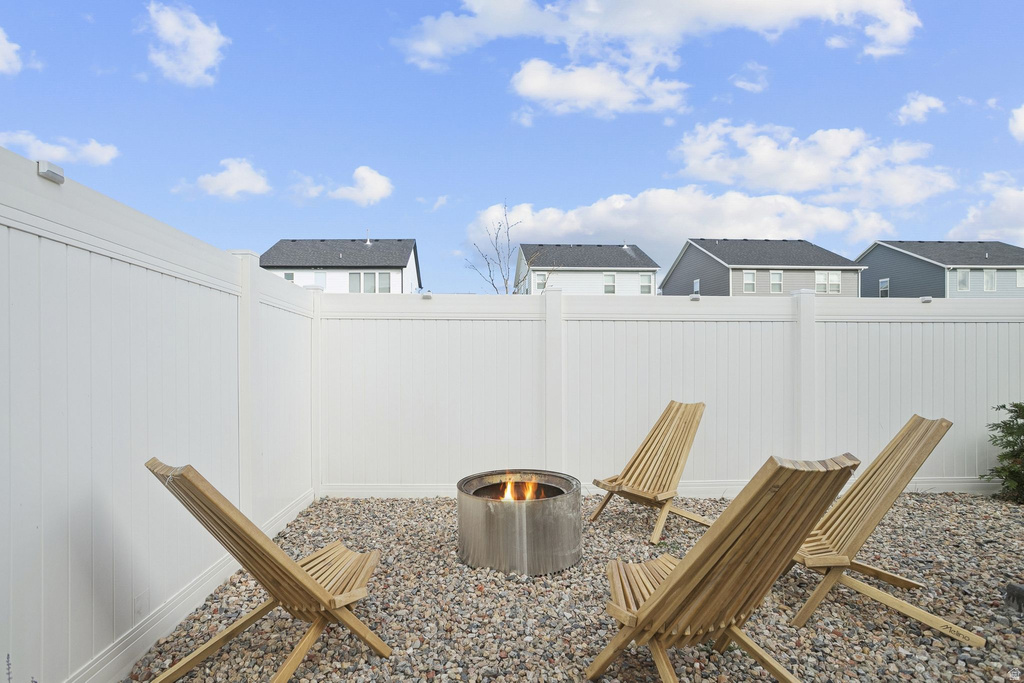 5084 N ESPALIER DR Eagle Mountain, UT 84005