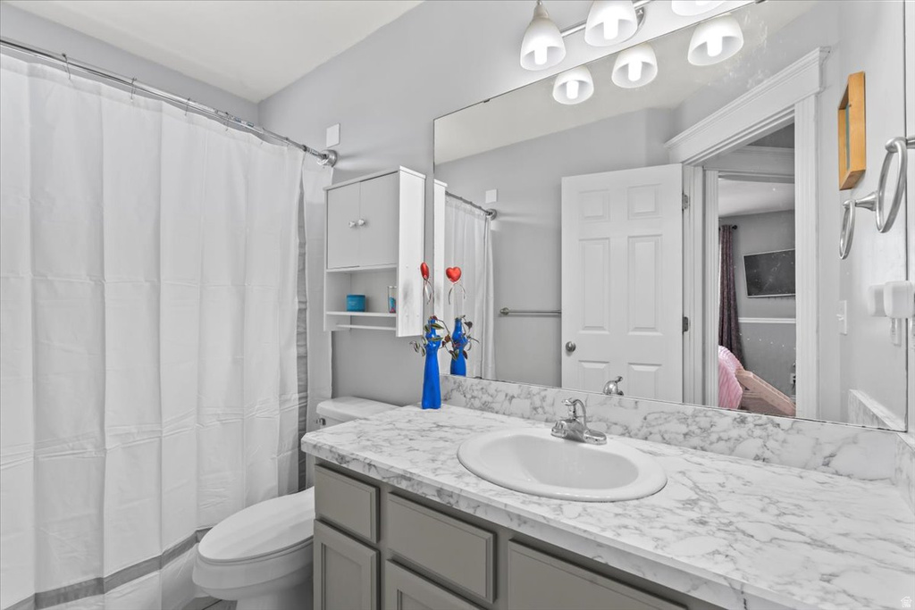 1132 N 780 W Clinton, UT 84015